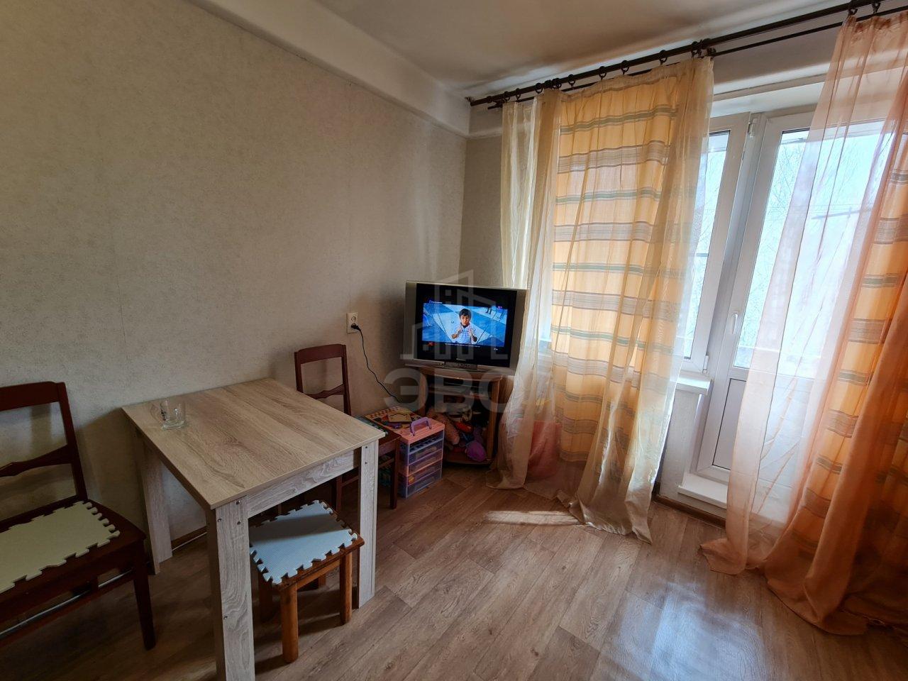 комната в Санкт-Петербурге по адресу: Академика Байкова ул., 9