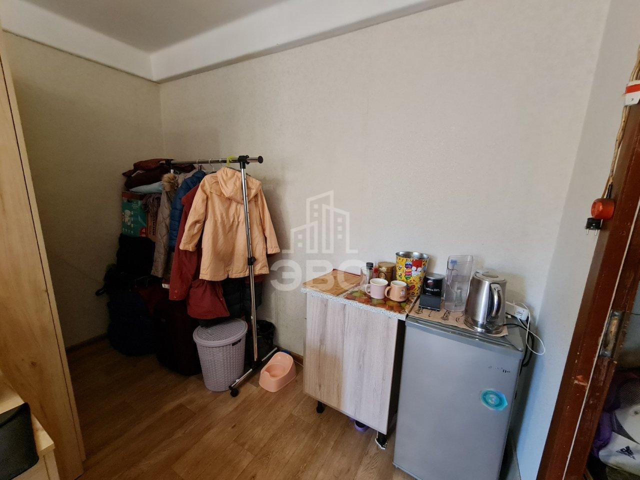 комната в Санкт-Петербурге по адресу: Академика Байкова ул., 9