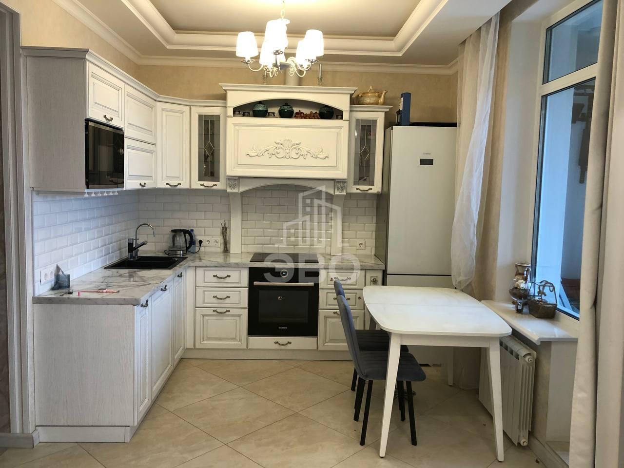 трехкомнатная квартира в Санкт-Петербурге по адресу: Московский проспект, 73, к 5