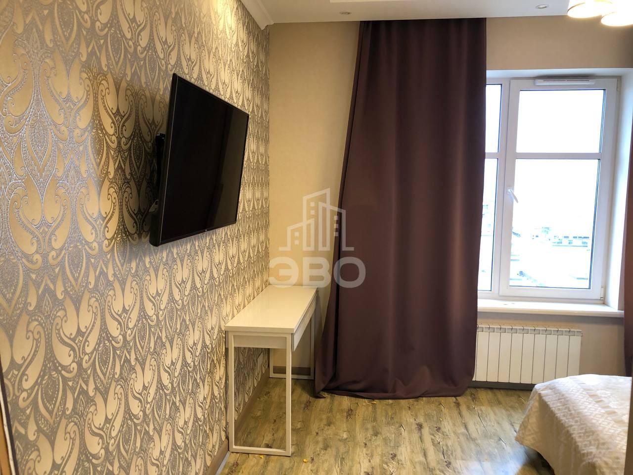 трехкомнатная квартира в Санкт-Петербурге по адресу: Московский проспект, 73, к 5