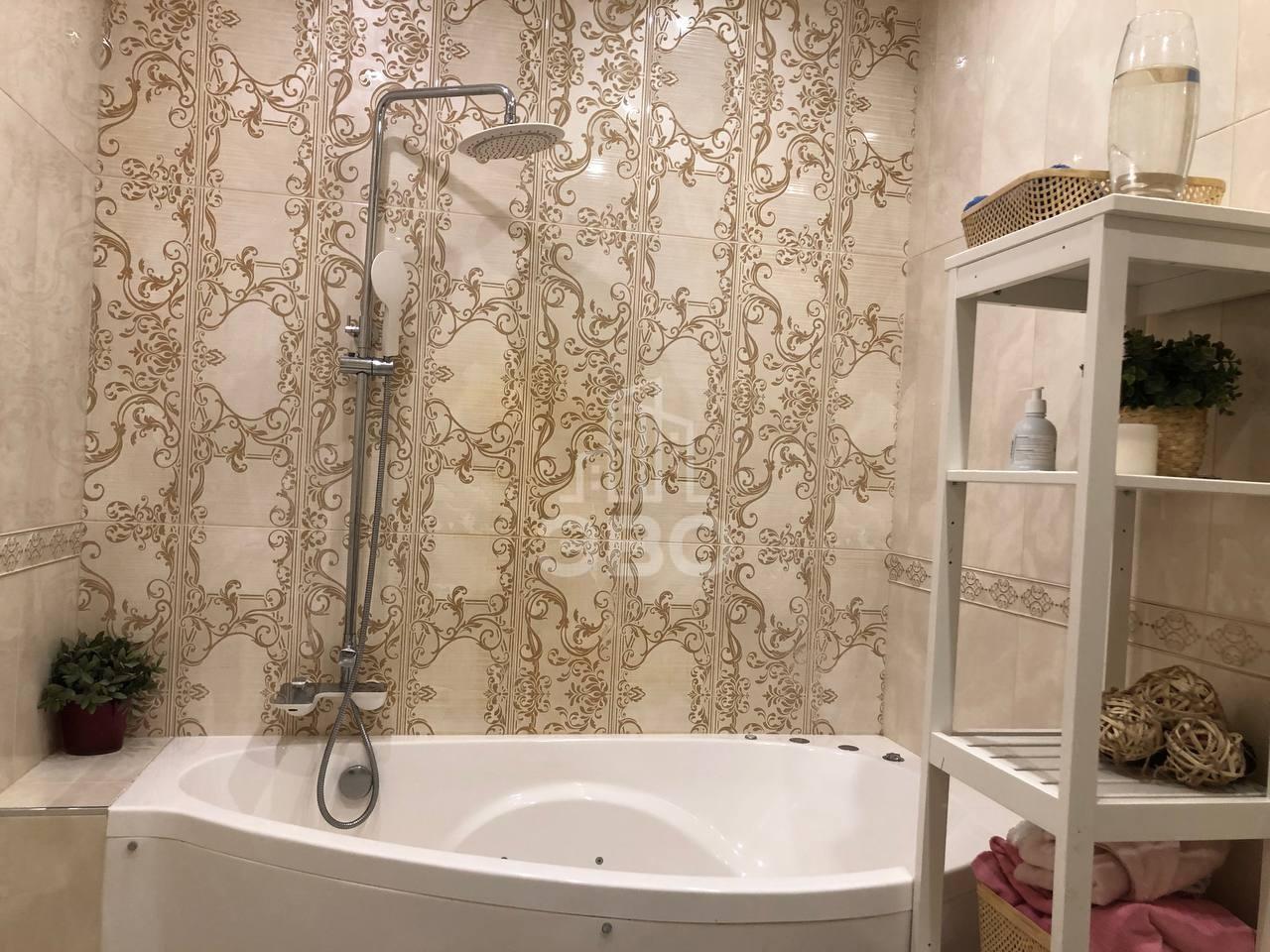 трехкомнатная квартира в Санкт-Петербурге по адресу: Московский проспект, 73, к 5