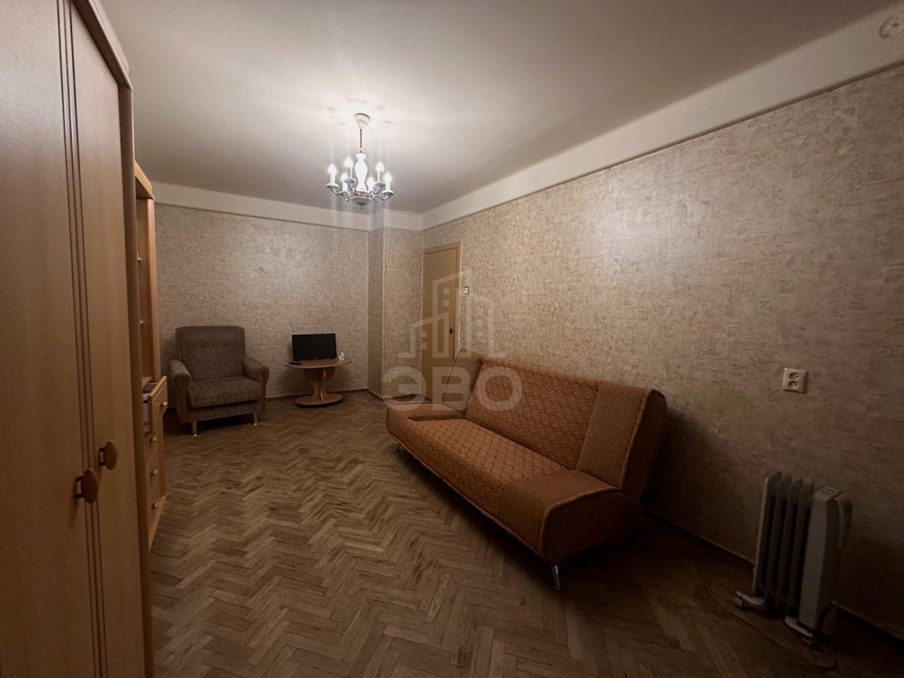 однокомнатная квартира в Санкт-Петербурге по адресу: Вавиловых ул., 5, к 3