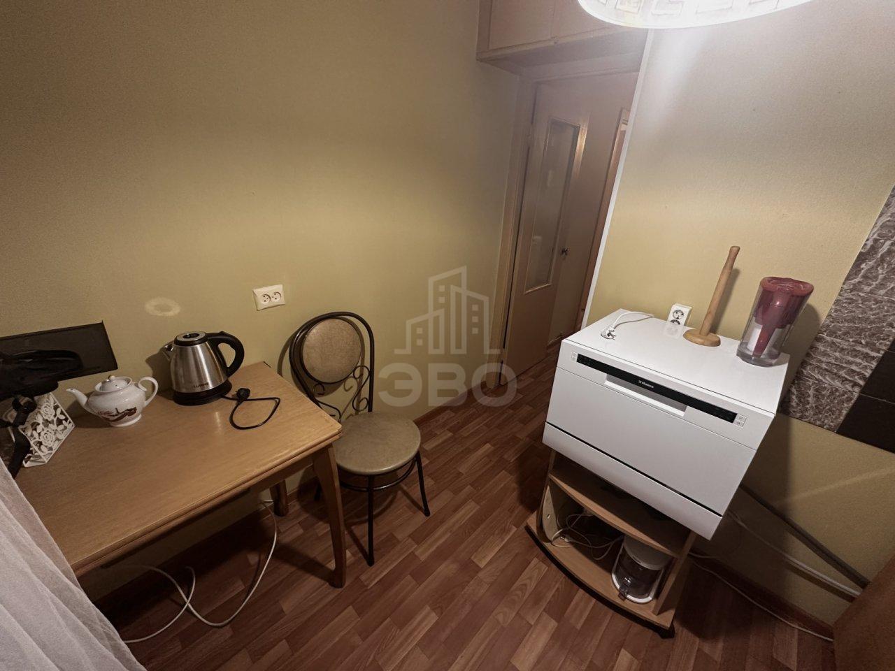 однокомнатная квартира в Санкт-Петербурге по адресу: Вавиловых ул., 5, к 3