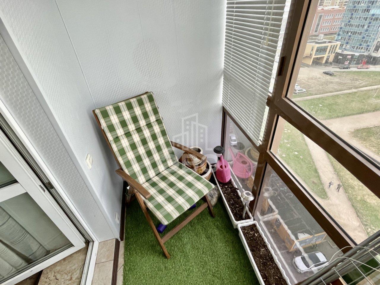 однокомнатная квартира в Санкт-Петербурге по адресу: Мебельная ул., 47, к 1