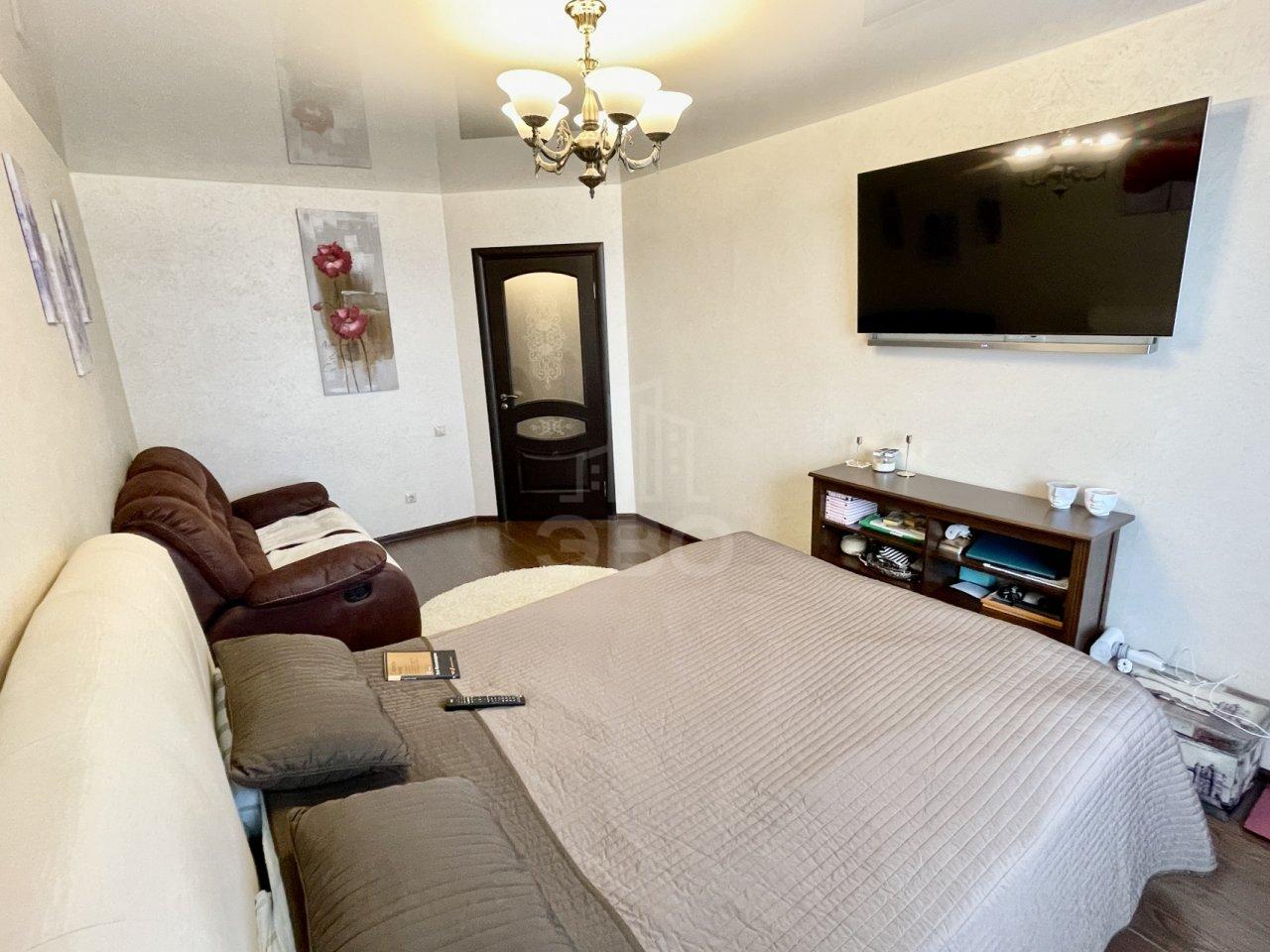 однокомнатная квартира в Санкт-Петербурге по адресу: Мебельная ул., 47, к 1