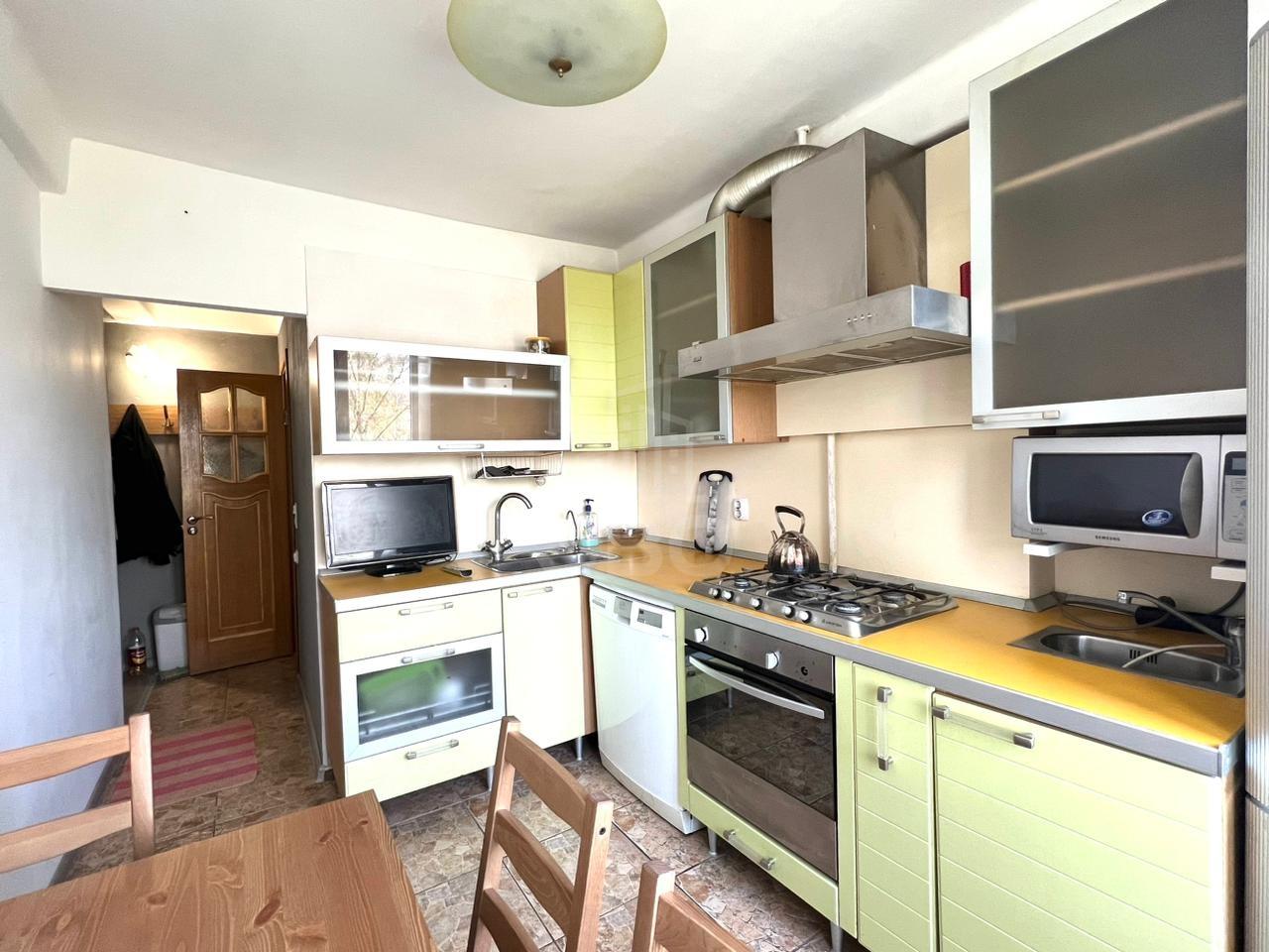 трехкомнатная квартира в Санкт-Петербурге по адресу: Энергетиков проспект, 54, к 1