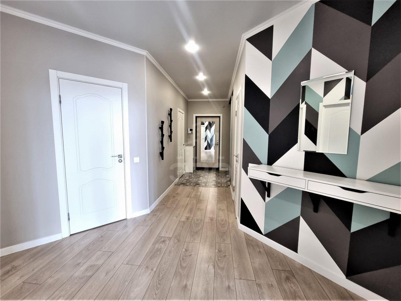 трехкомнатная квартира в Санкт-Петербурге по адресу: Заставская ул., 46, к 3