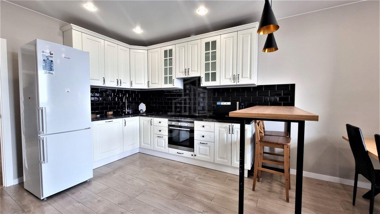 трехкомнатная квартира в Санкт-Петербурге по адресу: Заставская ул., 46, к 3