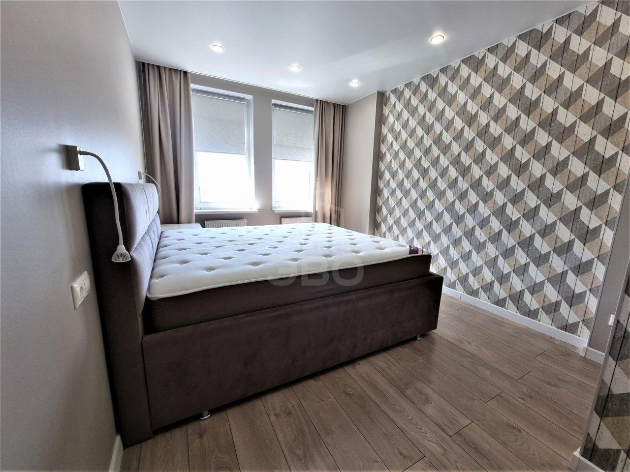 трехкомнатная квартира в Санкт-Петербурге по адресу: Заставская ул., 46, к 3