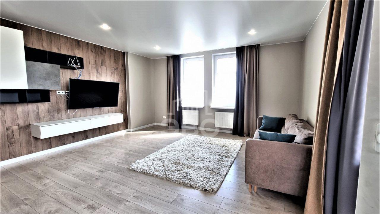 трехкомнатная квартира в Санкт-Петербурге по адресу: Заставская ул., 46, к 3