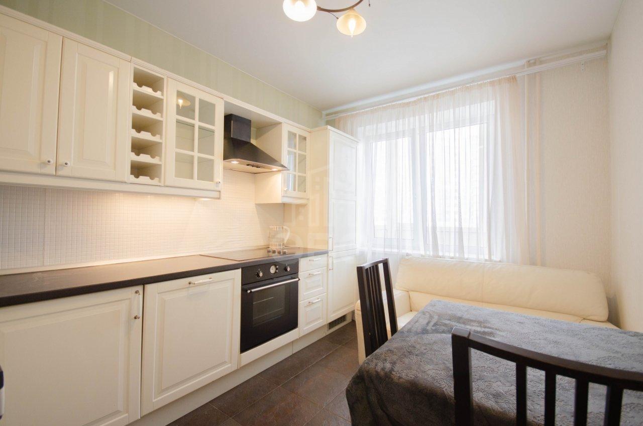 однокомнатная квартира в Санкт-Петербурге по адресу: Оптиков ул., 49, к 2