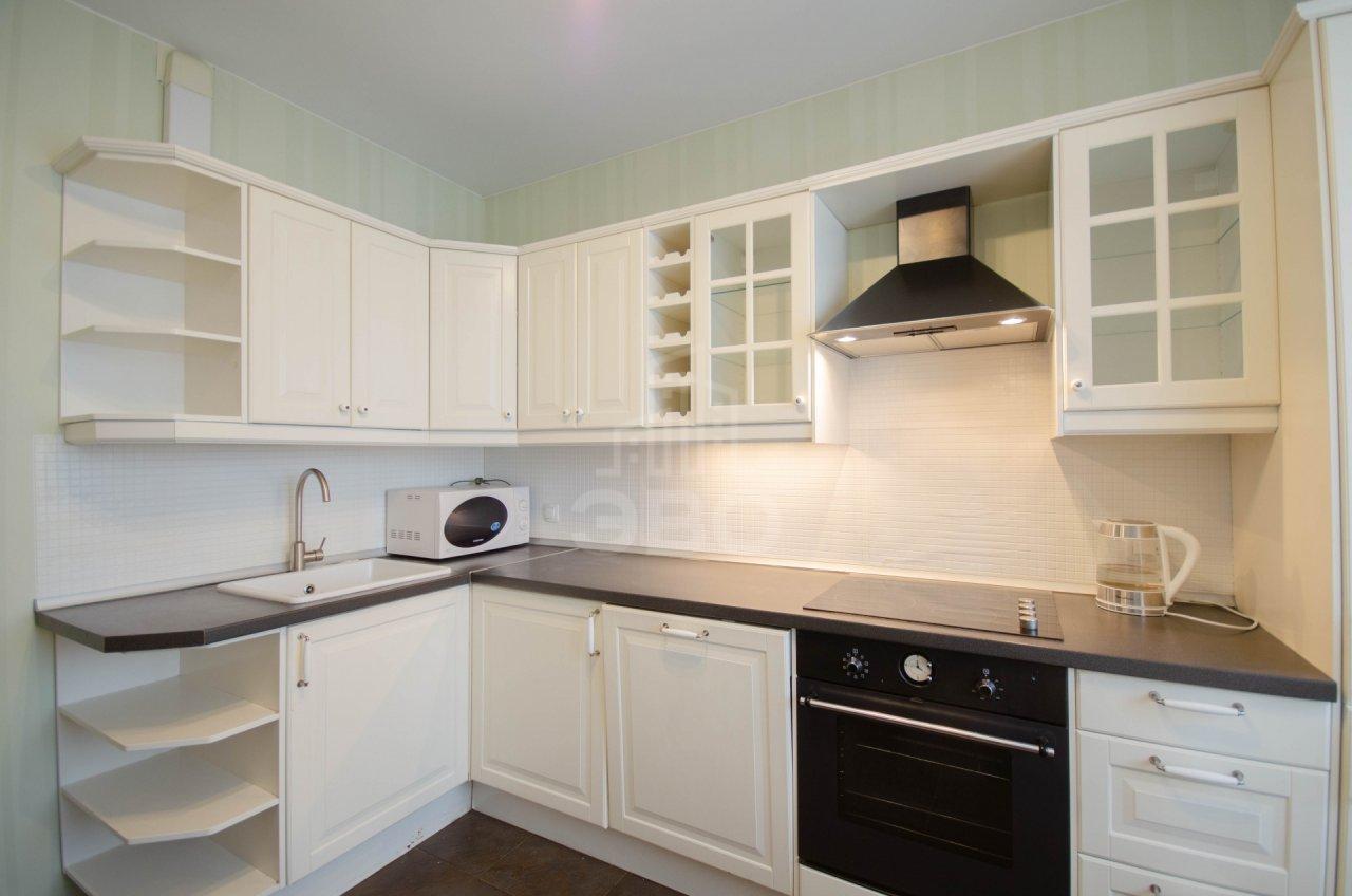 однокомнатная квартира в Санкт-Петербурге по адресу: Оптиков ул., 49, к 2