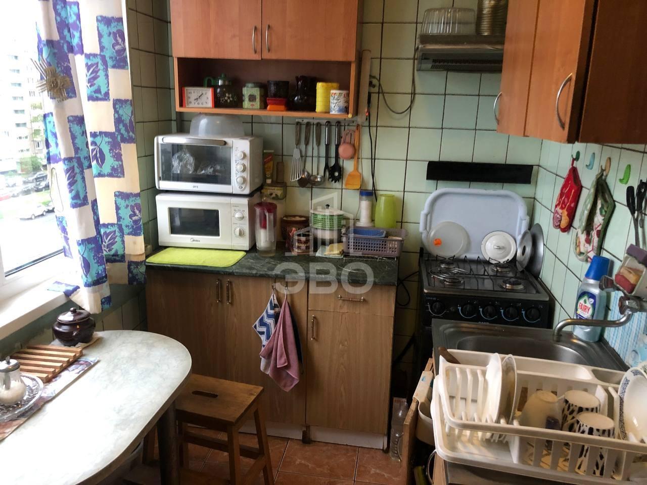 комната в Санкт-Петербурге по адресу: Дыбенко ул., 24, к 1