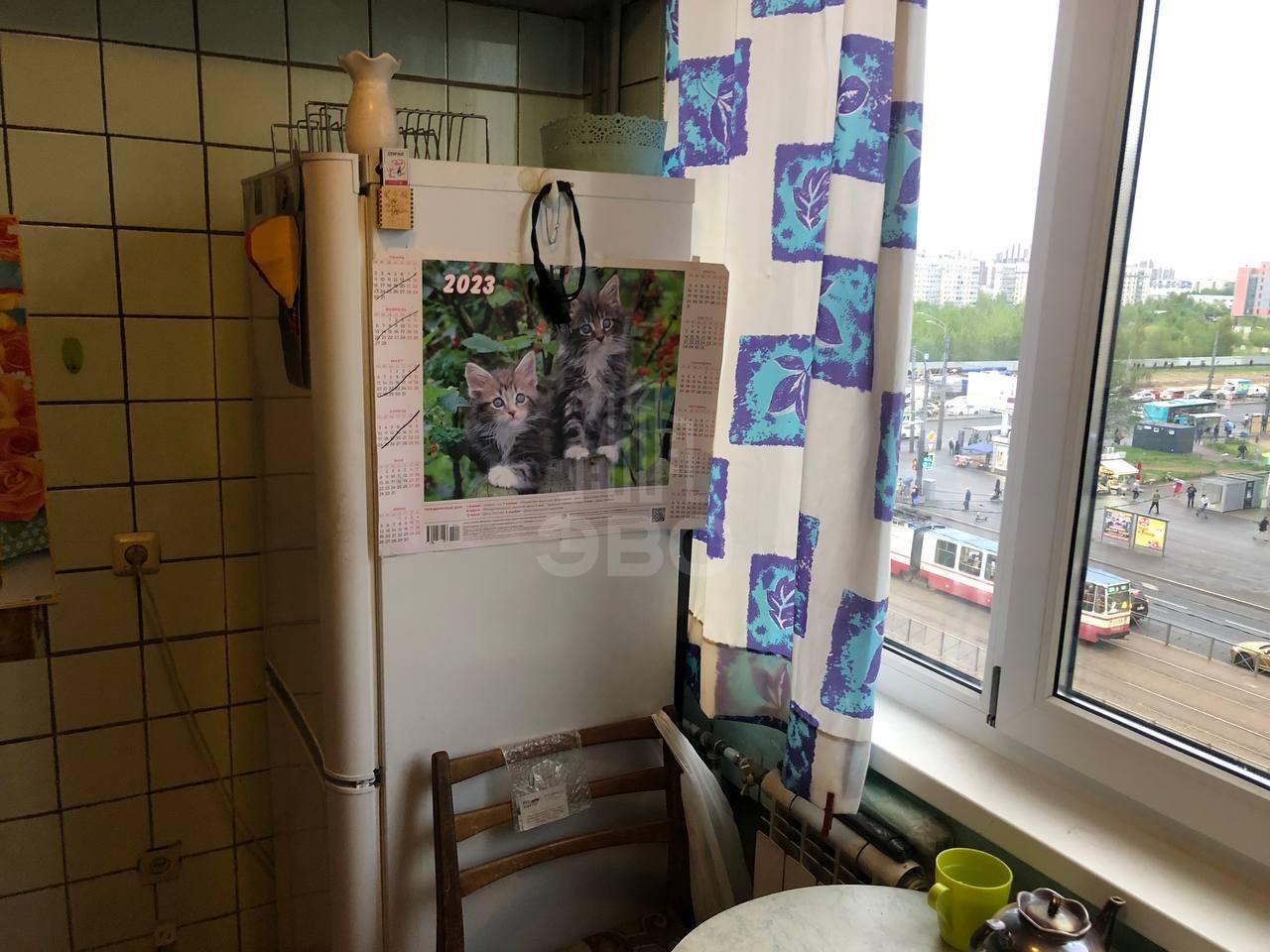 комната в Санкт-Петербурге по адресу: Дыбенко ул., 24, к 1