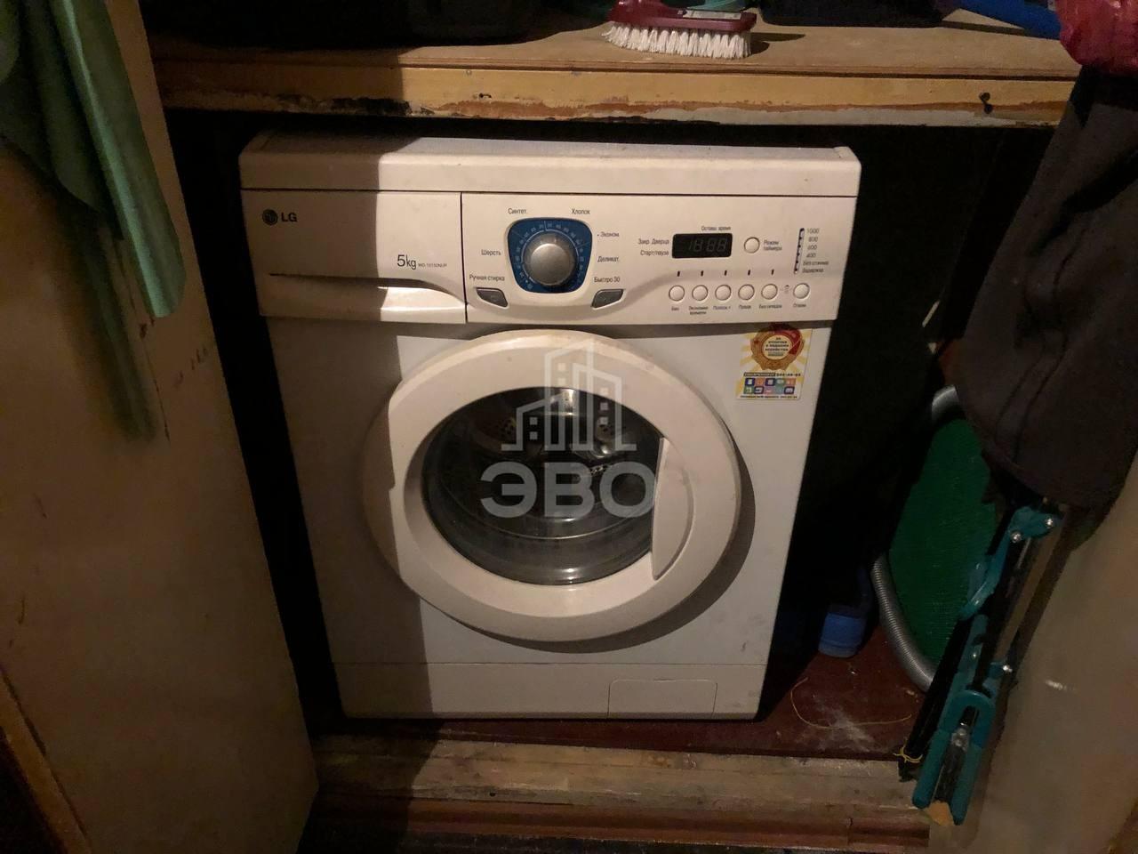 комната в Санкт-Петербурге по адресу: Дыбенко ул., 24, к 1