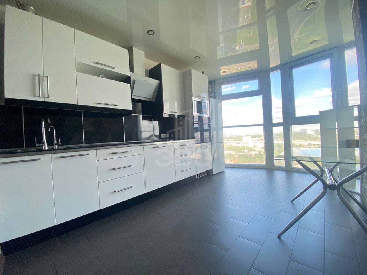 однокомнатная квартира в Санкт-Петербурге по адресу: Обуховской Обороны проспект, 138, к 2