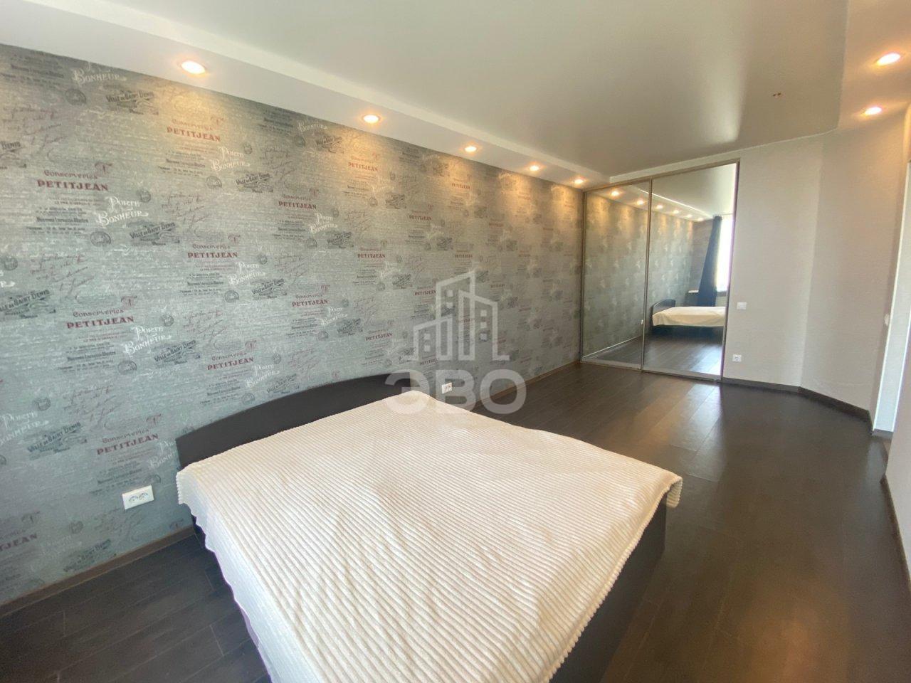 однокомнатная квартира в Санкт-Петербурге по адресу: Обуховской Обороны проспект, 138, к 2