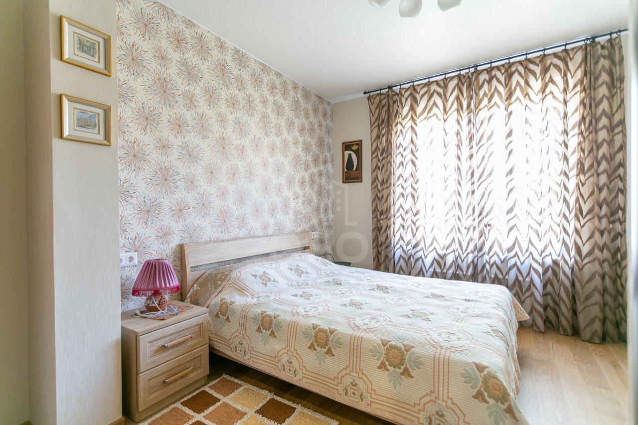 четырехкомнатная квартира в Санкт-Петербурге по адресу: Московский проспект, 73, к 4