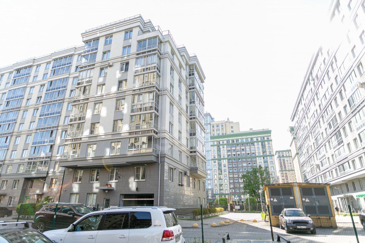 четырехкомнатная квартира в Санкт-Петербурге по адресу: Московский проспект, 73, к 4