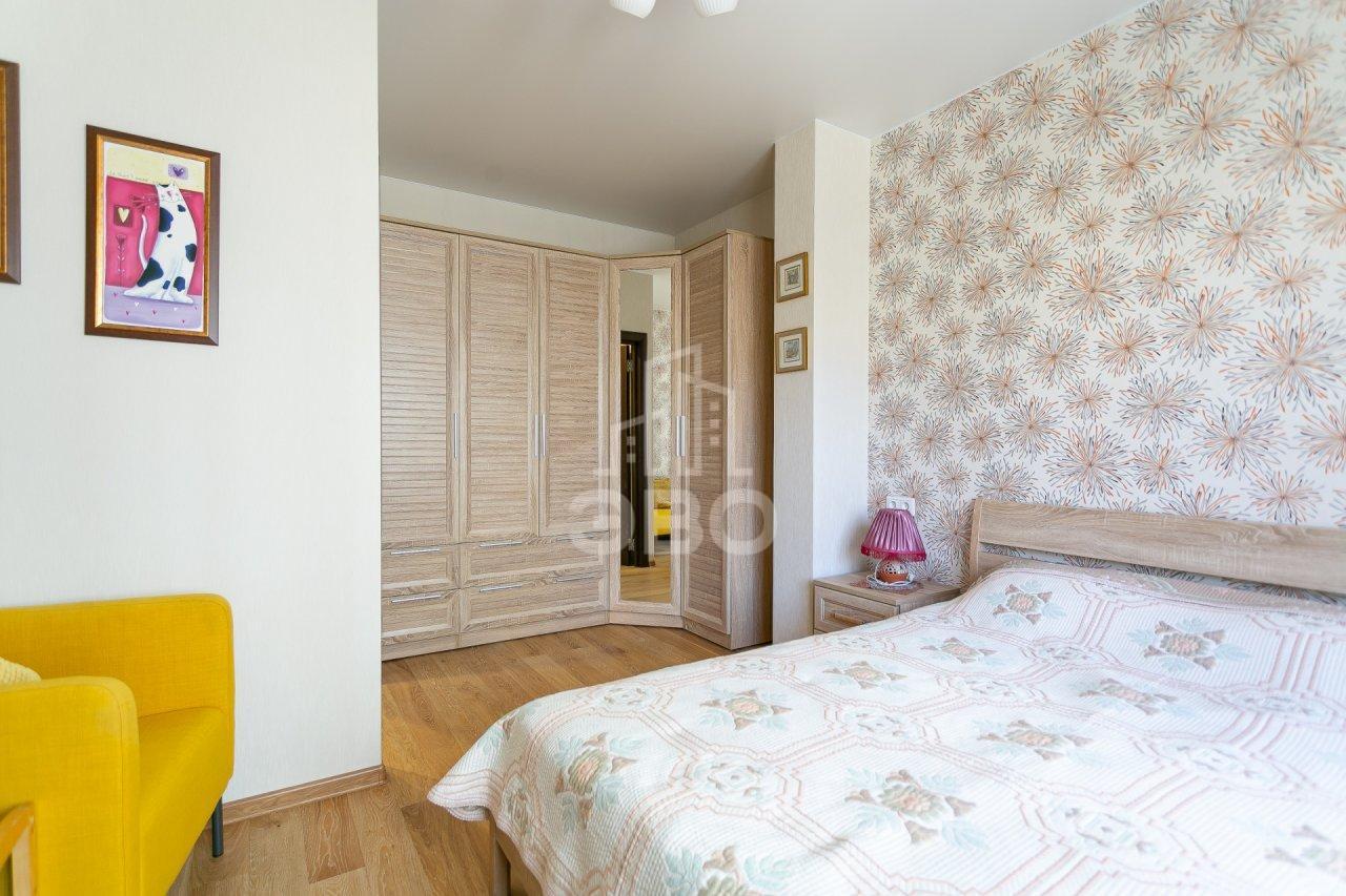 четырехкомнатная квартира в Санкт-Петербурге по адресу: Московский проспект, 73, к 4