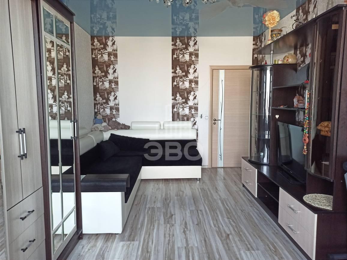 однокомнатная квартира в Санкт-Петербурге по адресу: Латышских Стрелков ул., 15, к 2