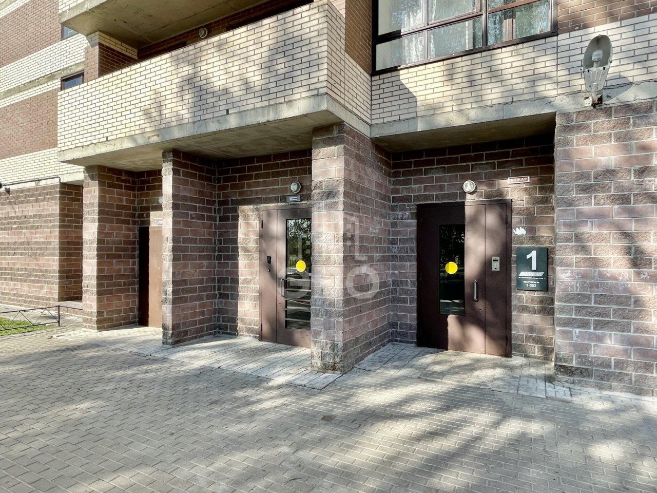 однокомнатная квартира в Санкт-Петербурге по адресу: Русановская ул., 16, к 3