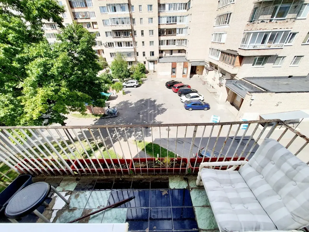 двухкомнатная квартира в Санкт-Петербурге по адресу: Партизана Германа ул., 9, к 2