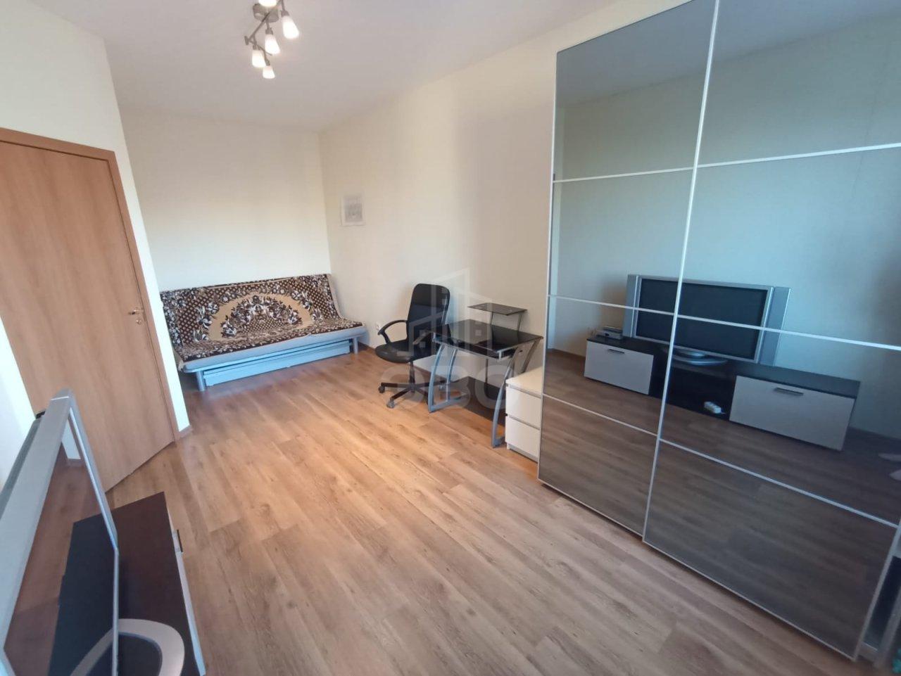 однокомнатная квартира в Санкт-Петербурге по адресу: Арсенальная ул., 7