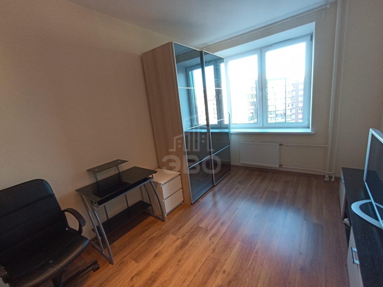 однокомнатная квартира в Санкт-Петербурге по адресу: Арсенальная ул., 7