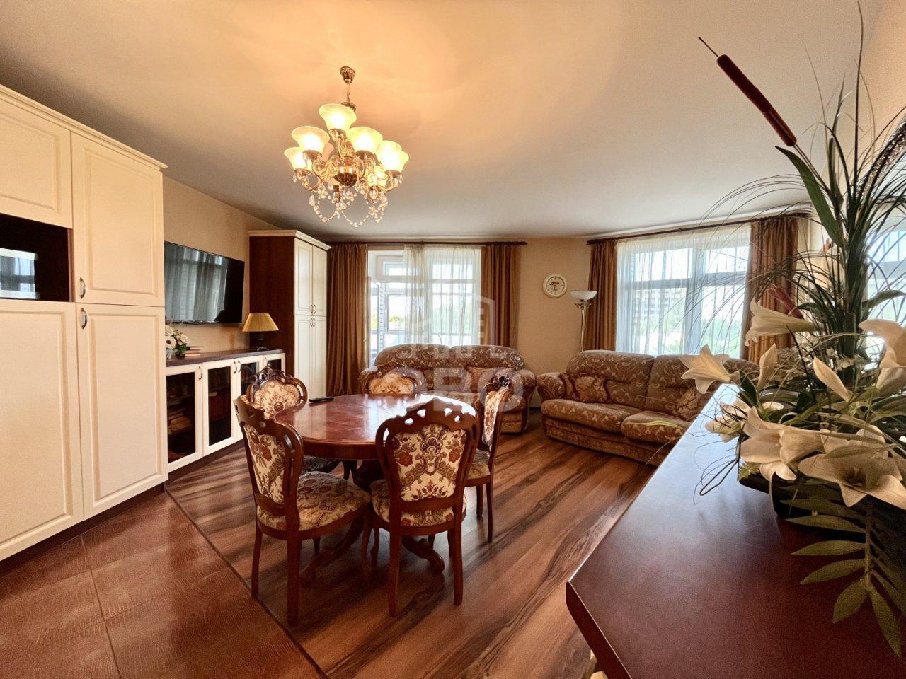 студия в Санкт-Петербурге по адресу: Дибуновская ул., 50