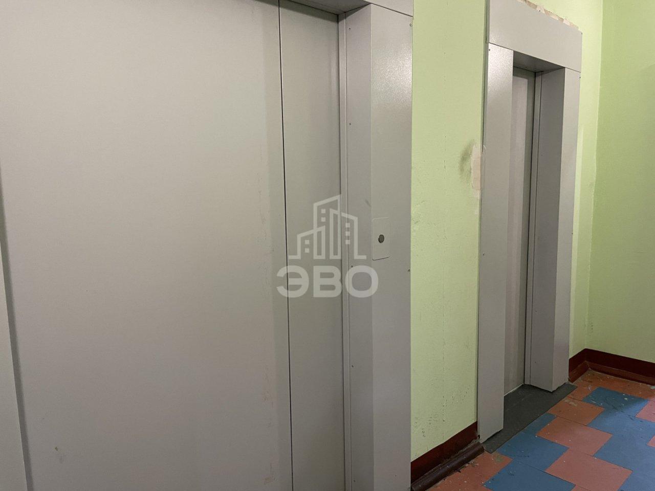 однокомнатная квартира в Санкт-Петербурге по адресу: Латышских Стрелков ул., 5, к 1