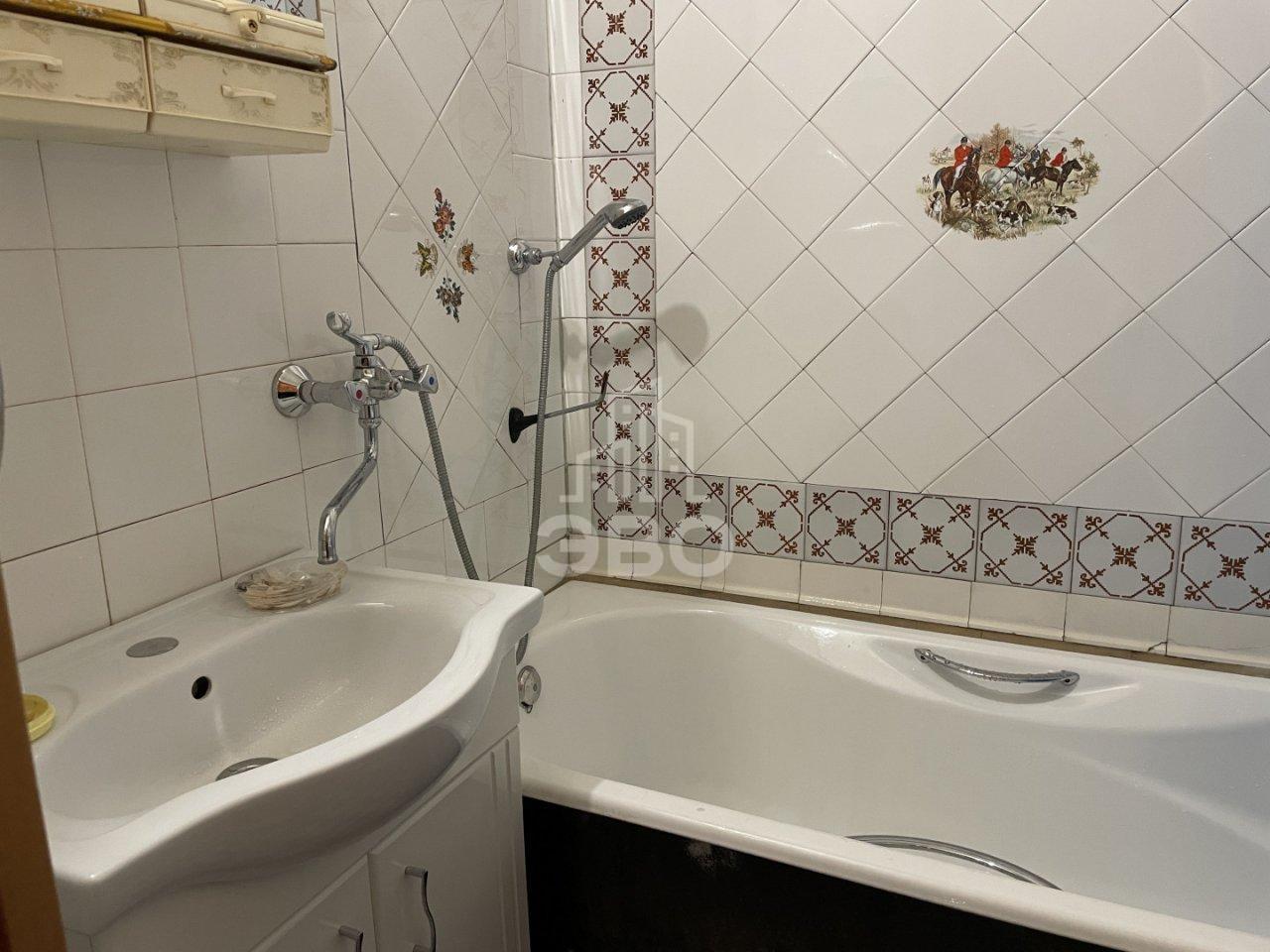 однокомнатная квартира в Санкт-Петербурге по адресу: Латышских Стрелков ул., 5, к 1