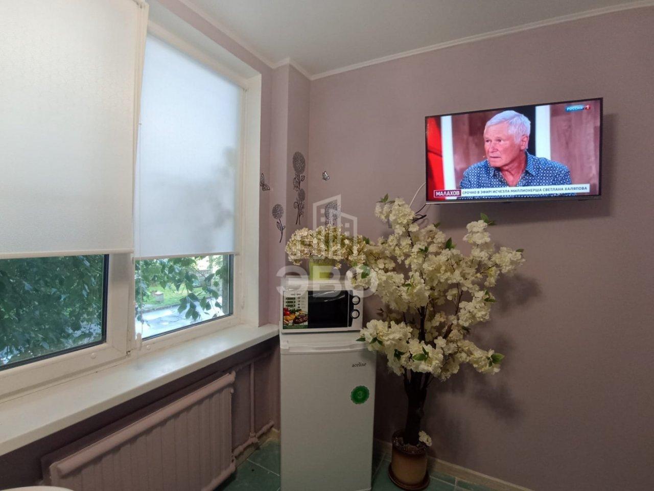 коммерция в Санкт-Петербурге по адресу: Купчинская ул., 8, к 1