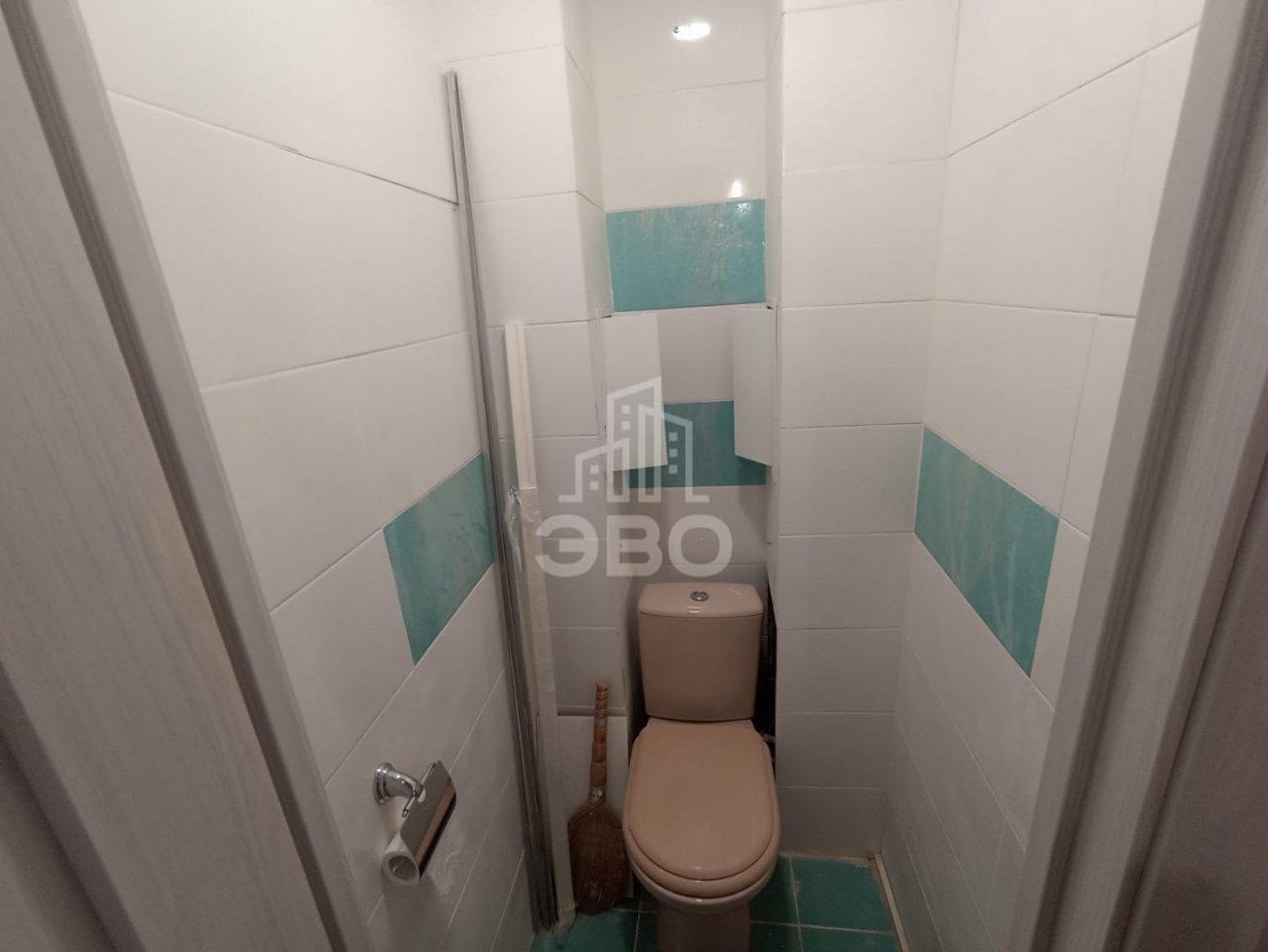 коммерция в Санкт-Петербурге по адресу: Купчинская ул., 8, к 1