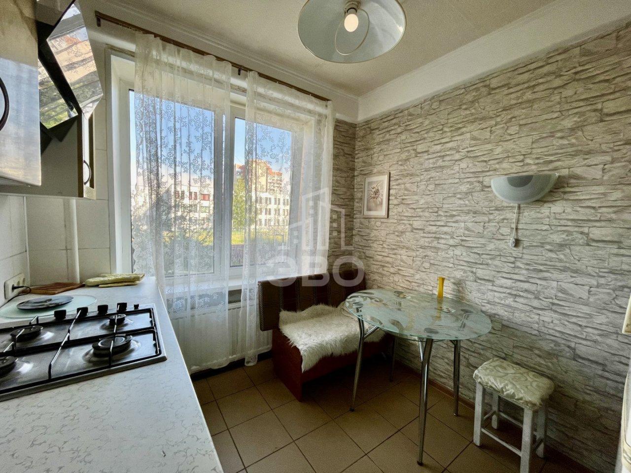 однокомнатная квартира в Санкт-Петербурге по адресу: Энгельса проспект, 129, к 3