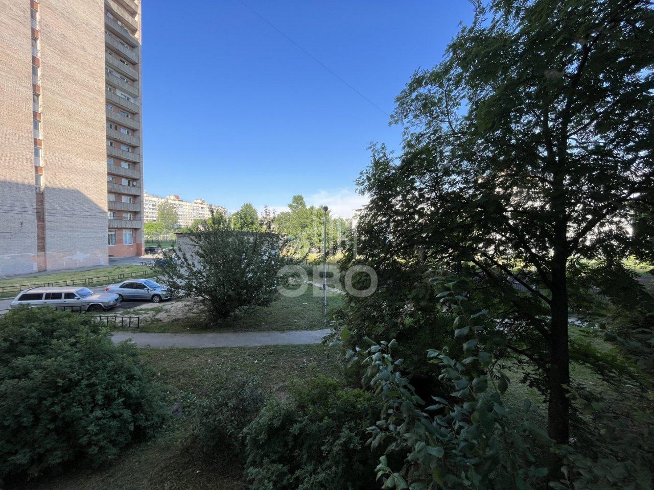 однокомнатная квартира в Санкт-Петербурге по адресу: Энгельса проспект, 129, к 3