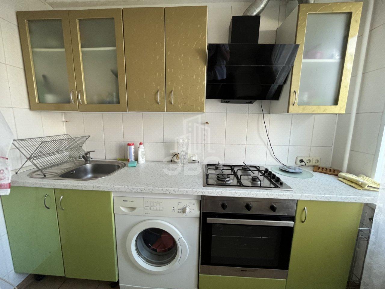 однокомнатная квартира в Санкт-Петербурге по адресу: Энгельса проспект, 129, к 3