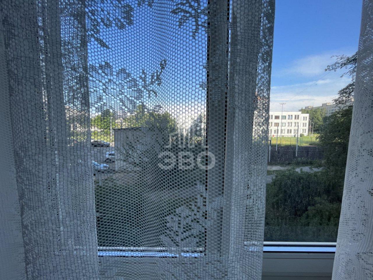 однокомнатная квартира в Санкт-Петербурге по адресу: Энгельса проспект, 129, к 3