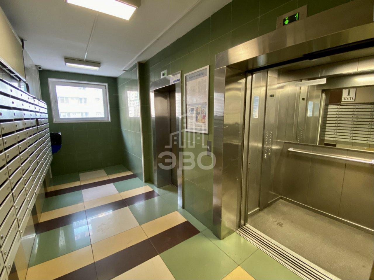 студия в Санкт-Петербурге по адресу: Европейский проспект, 13, к 2