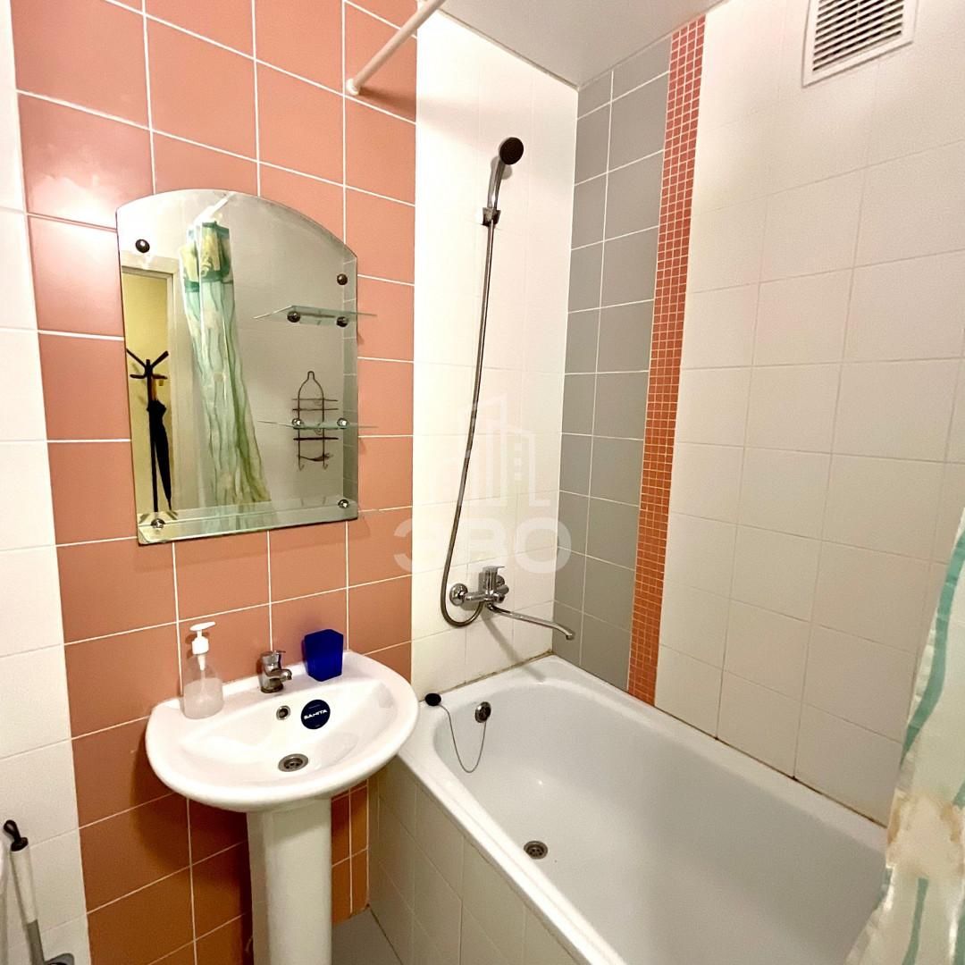 однокомнатная квартира в Санкт-Петербурге по адресу: Авиаторов Балтики проспект, 11/1