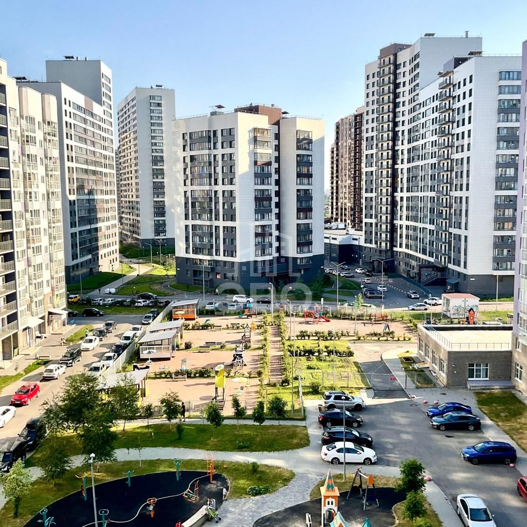 однокомнатная квартира в Санкт-Петербурге по адресу: Авиаторов Балтики проспект, 11/1