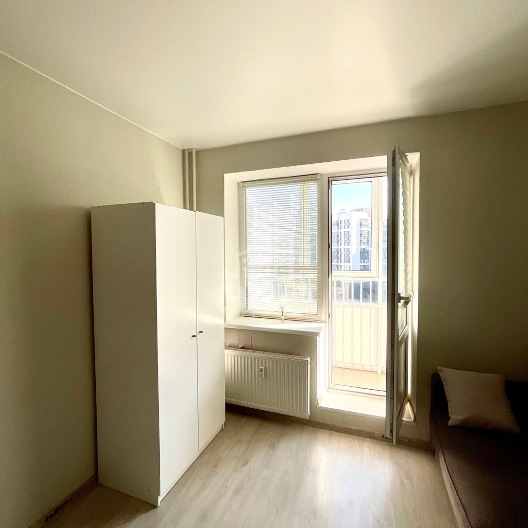 однокомнатная квартира в Санкт-Петербурге по адресу: Авиаторов Балтики проспект, 11/1