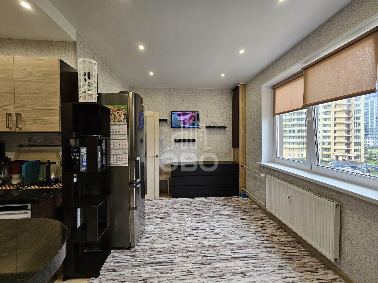 однокомнатная квартира в Санкт-Петербурге по адресу: Охтинская аллея, 12