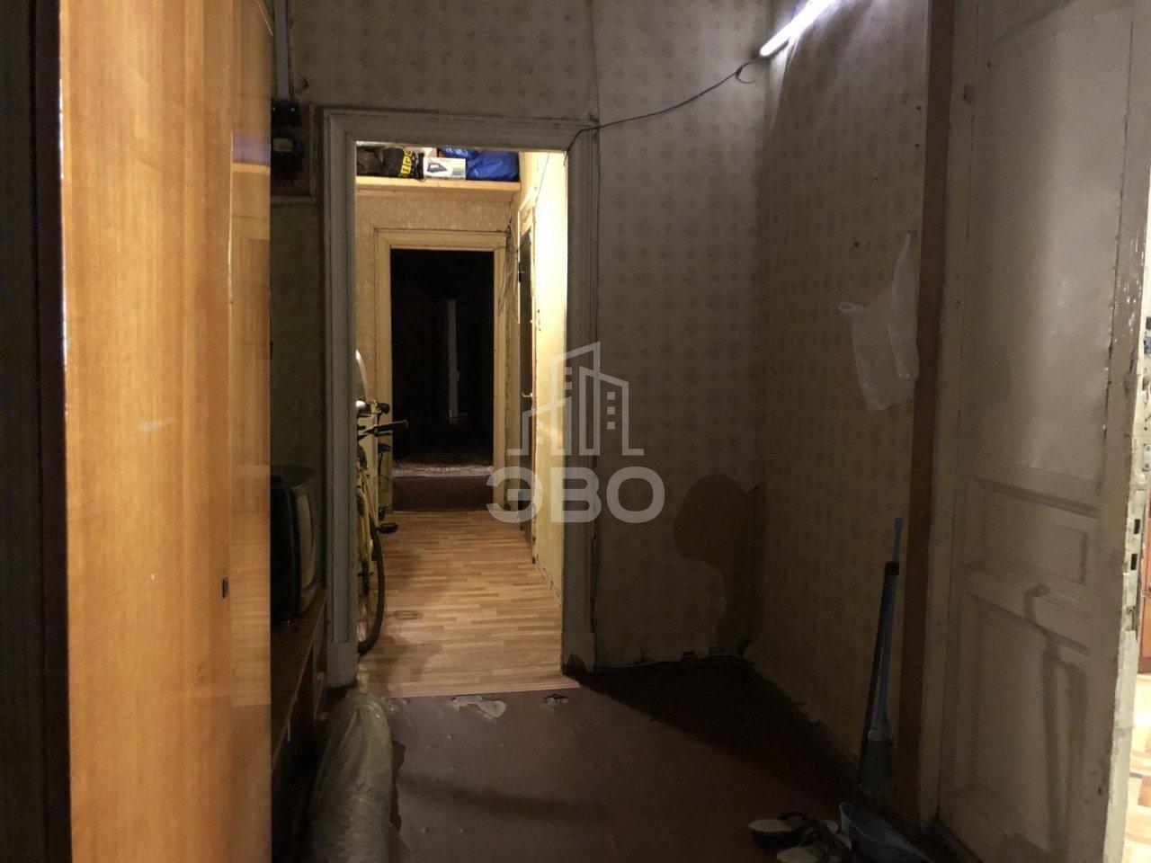 комната в Санкт-Петербурге по адресу: Кирилловская ул., 18