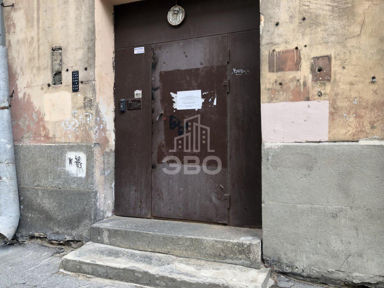 комната в Санкт-Петербурге по адресу: Кирилловская ул., 18