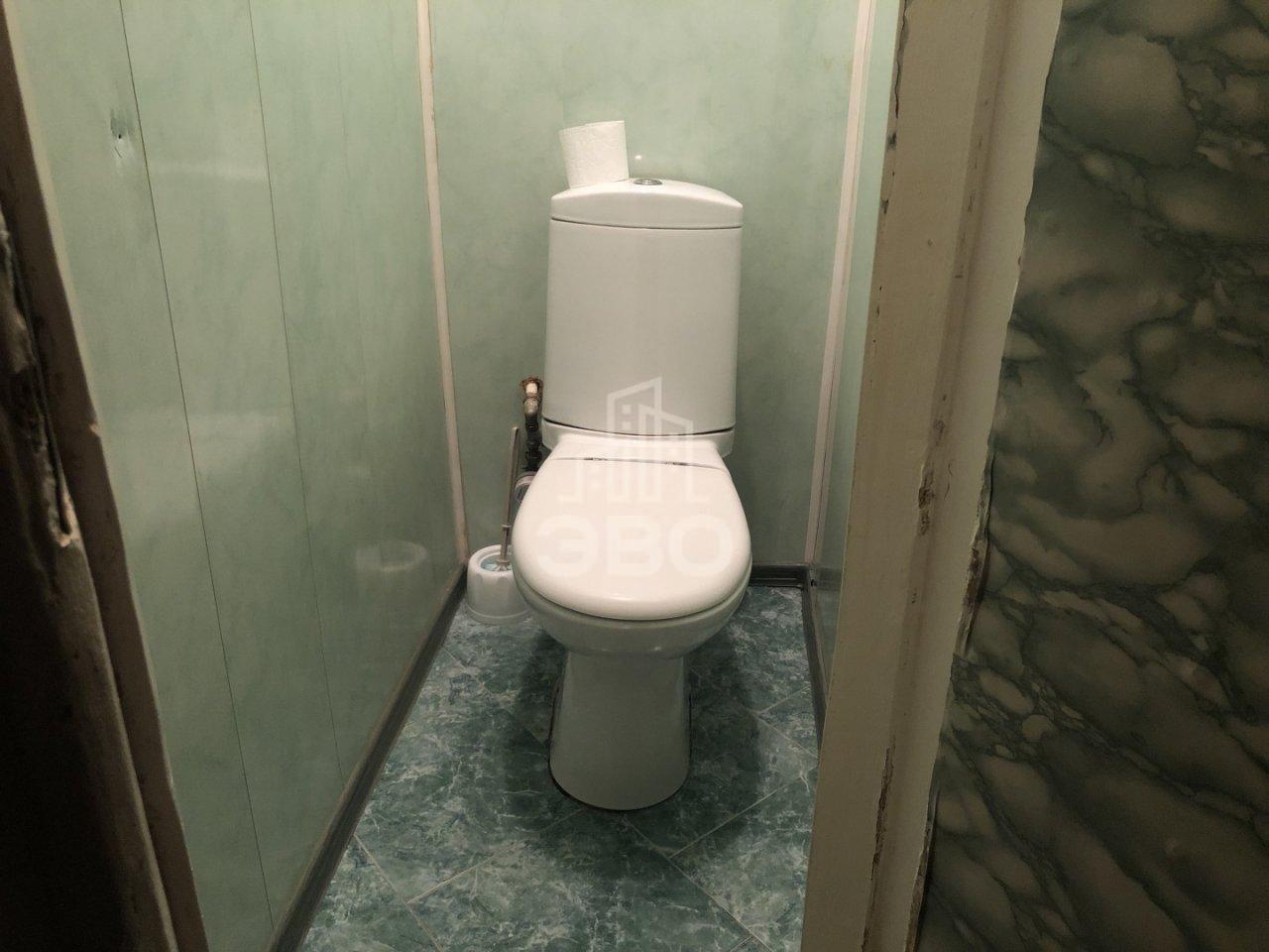 комната в Санкт-Петербурге по адресу: Кирилловская ул., 18