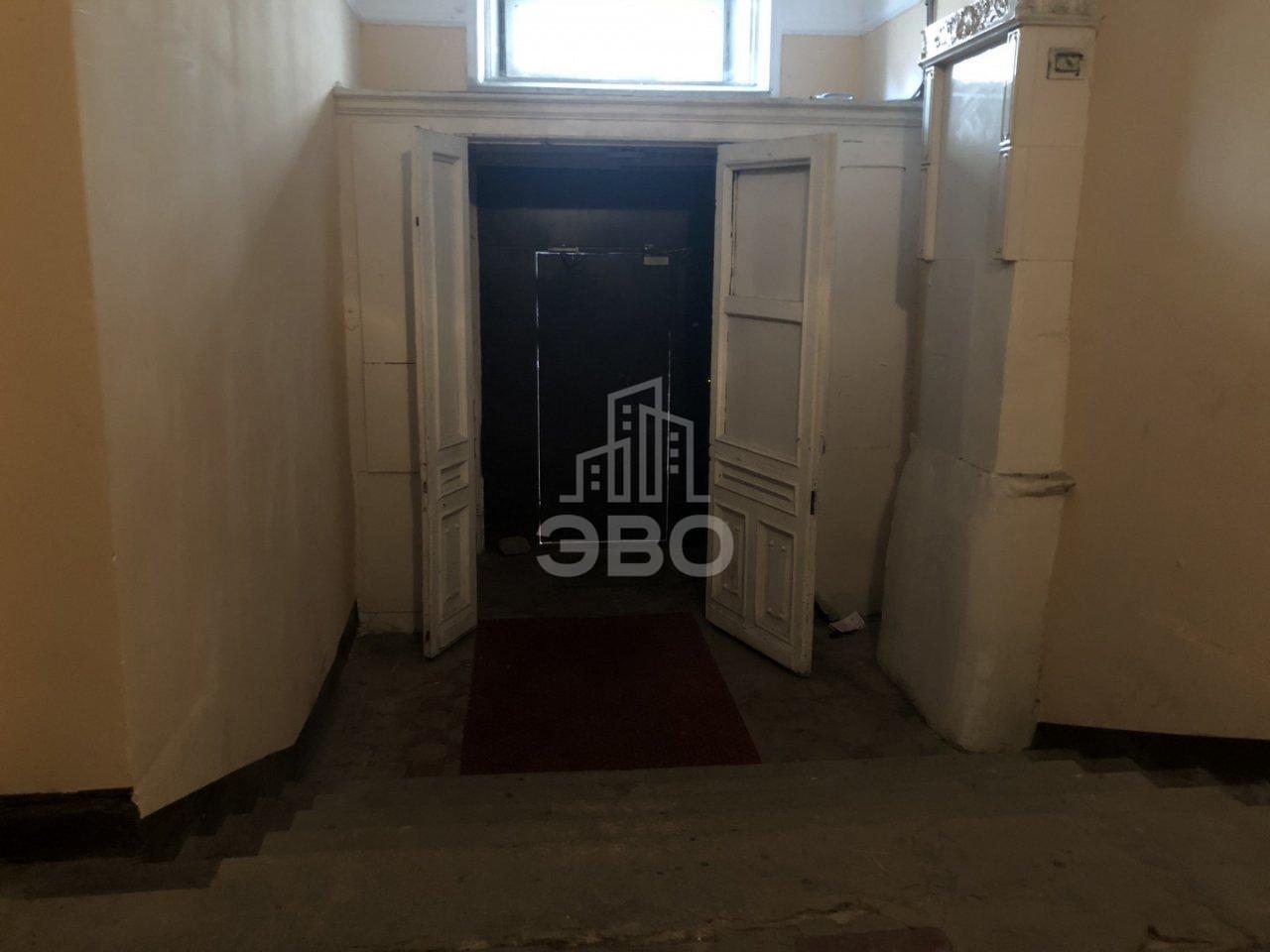 комната в Санкт-Петербурге по адресу: Кирилловская ул., 18