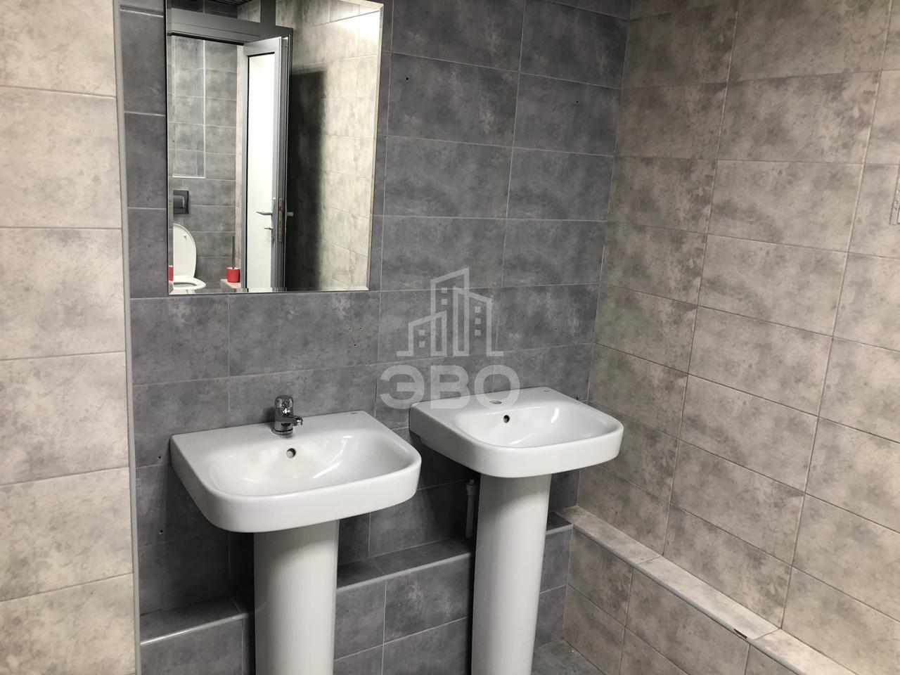 коммерция в Санкт-Петербурге по адресу: Большая Зеленина ул., 24