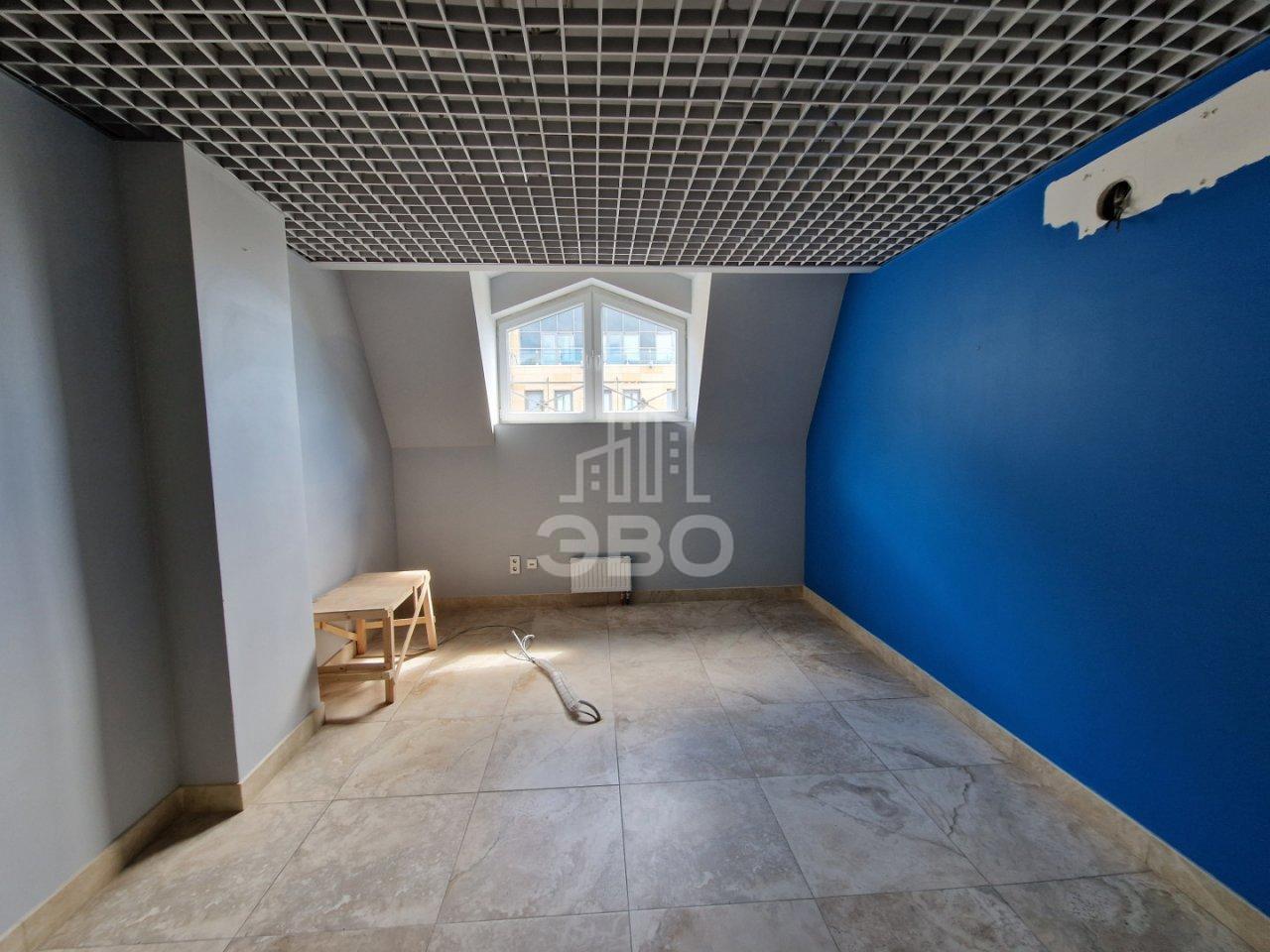 коммерция в Санкт-Петербурге по адресу: Большая Зеленина ул., 24