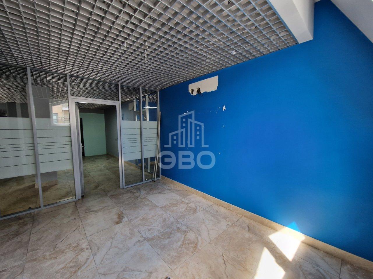 коммерция в Санкт-Петербурге по адресу: Большая Зеленина ул., 24